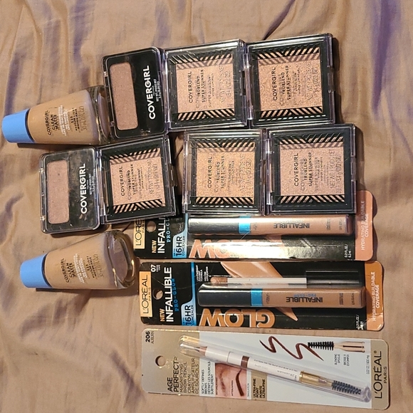 covergirl/Loreal Other - 12 Pc NEW Bundle of Covergirl/Loreal Makeup